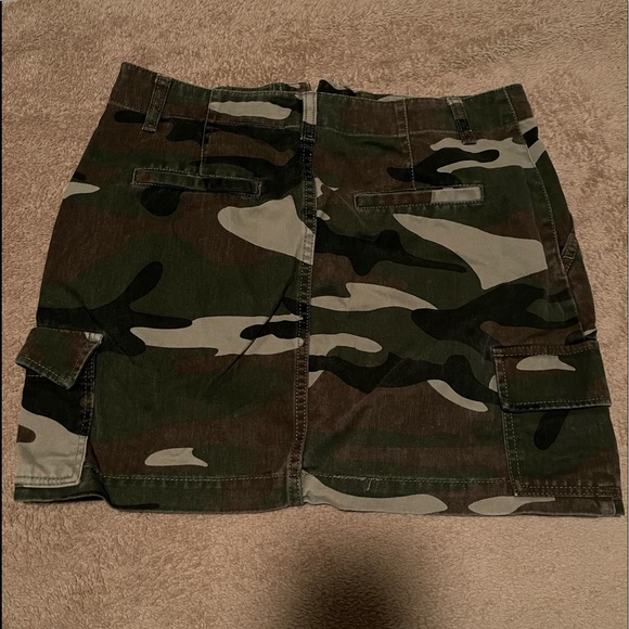 Forever 21 Camouflage Camo Mini Jean Skirt - Picture 3 of 3
